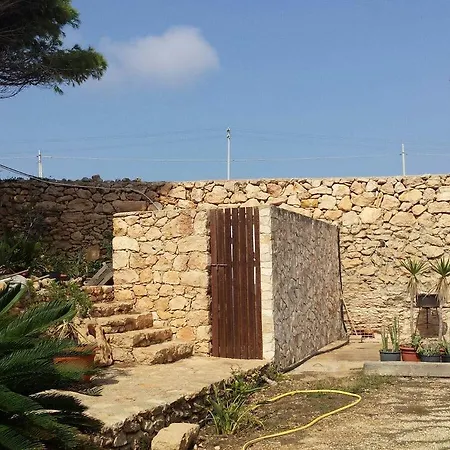 Dammusi Cala Galera